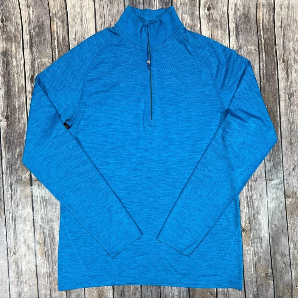 Lulu lemon metal vent tech medium